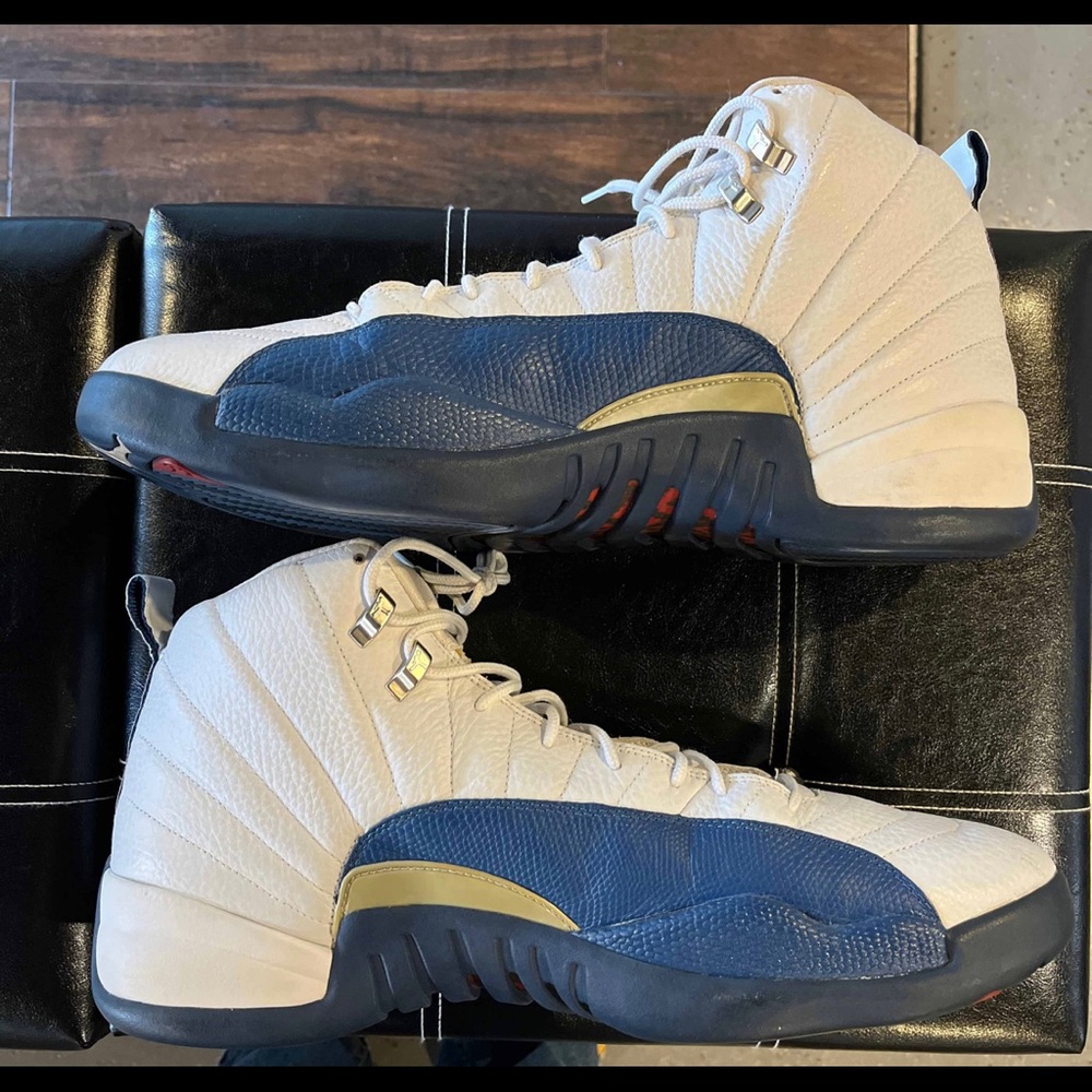 Air Jordan 12 Retro ‘French Blue’ 2004